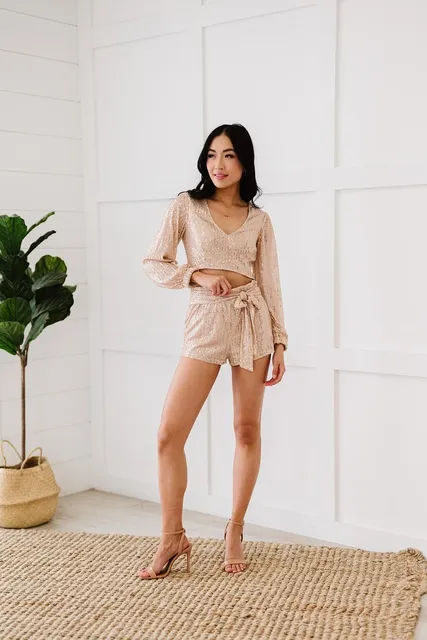 icecoolfashion Femmes Ceinturé Turn Up en Cuir Rechercher Shorts Belles Dames D'Été Extensible Hotpants Noir 36-44 38 Vêtements et accessoires