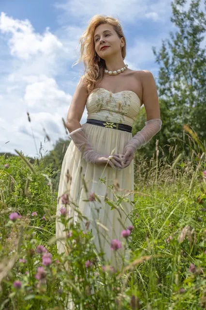KESYOO Femmes Robe Col en V à Pois Fendue Fluide Manches Courtes D'été Plage Maxi Robe Jupe - Taille S Vêtements et accessoires